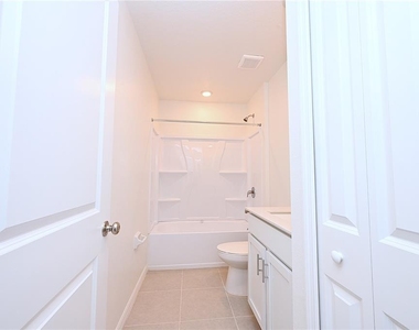 7847 Abagail Drive - Photo Thumbnail 27