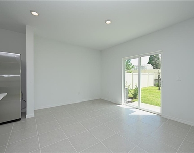 7847 Abagail Drive - Photo Thumbnail 6