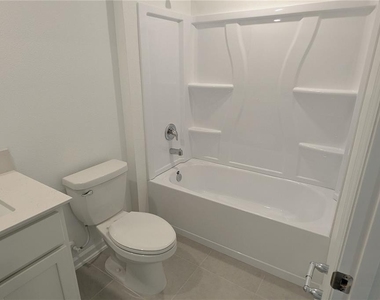 2175 Chris Drive - Photo Thumbnail 12