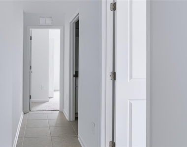 2406 Mckinley Drive - Photo Thumbnail 8