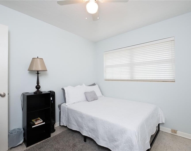 729 Nw 34th Street - Photo Thumbnail 18