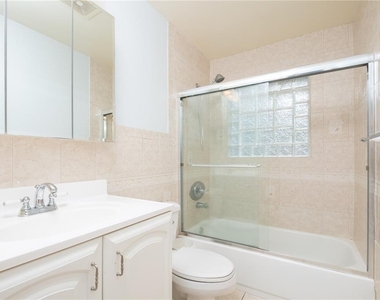 729 Nw 34th Street - Photo Thumbnail 20