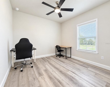 6737 Sw 13th Lane - Photo Thumbnail 8