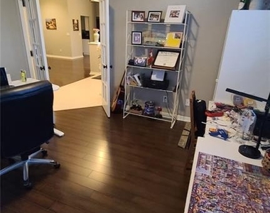 7515 Sw 22nd Avenue - Photo Thumbnail 4