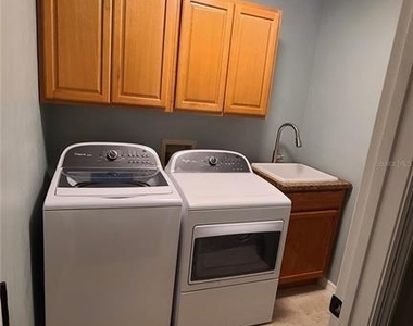 7515 Sw 22nd Avenue - Photo Thumbnail 14