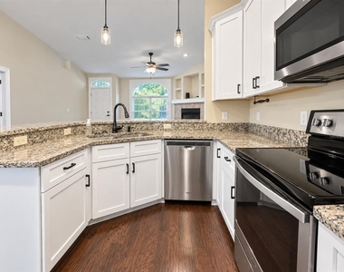 6202 Sw 86th Way - Photo Thumbnail 2
