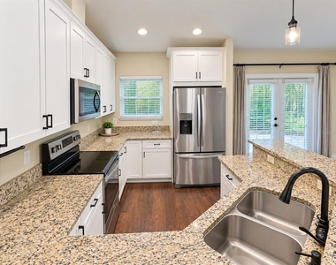 6202 Sw 86th Way - Photo Thumbnail 9
