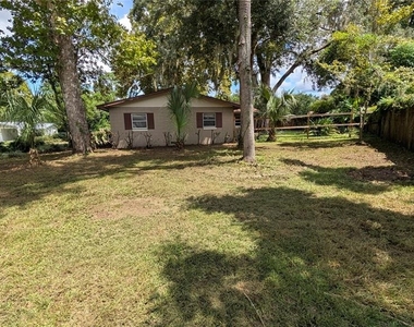 1408 Ne 25th Place - Photo Thumbnail 12