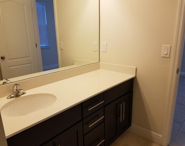 14638 Trapper  Rd - Photo Thumbnail 19