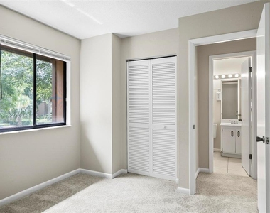 14 Oakmont Court - Photo Thumbnail 32