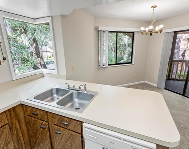 14 Oakmont Court - Photo Thumbnail 9