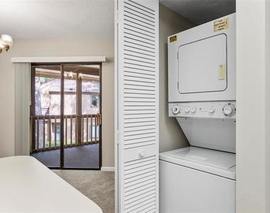14 Oakmont Court - Photo Thumbnail 10
