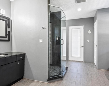651 Avenida Del Norte - Photo Thumbnail 41