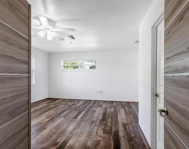 651 Avenida Del Norte - Photo Thumbnail 35