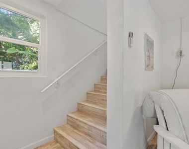 651 Avenida Del Norte - Photo Thumbnail 6