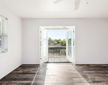 651 Avenida Del Norte - Photo Thumbnail 40