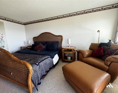 1155 Edgewater Circle - Photo Thumbnail 22