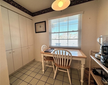 1155 Edgewater Circle - Photo Thumbnail 31