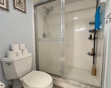 1155 Edgewater Circle - Photo Thumbnail 24
