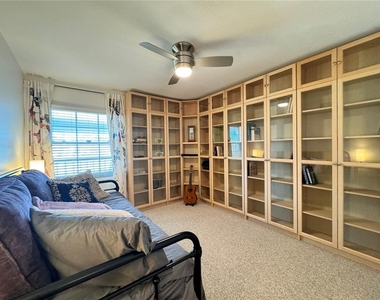1155 Edgewater Circle - Photo Thumbnail 30