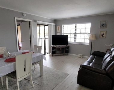 19505 Quesada Avenue - Photo Thumbnail 14
