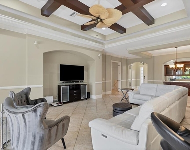 1279 Thornapple Drive - Photo Thumbnail 6