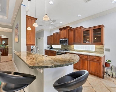 1279 Thornapple Drive - Photo Thumbnail 8