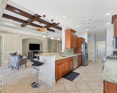 1279 Thornapple Drive - Photo Thumbnail 10