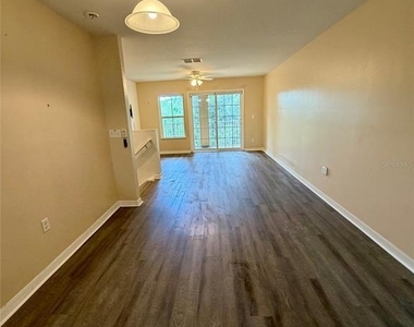 7326 Black Walnut Way - Photo Thumbnail 5