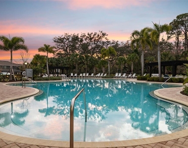 6593 Serenity Falls Ln - Photo Thumbnail 32