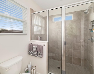 6593 Serenity Falls Ln - Photo Thumbnail 24