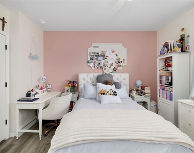 6593 Serenity Falls Ln - Photo Thumbnail 27