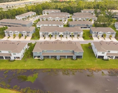 6593 Serenity Falls Ln - Photo Thumbnail 2