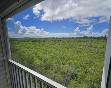 3607 E Bay Drive - Photo Thumbnail 18