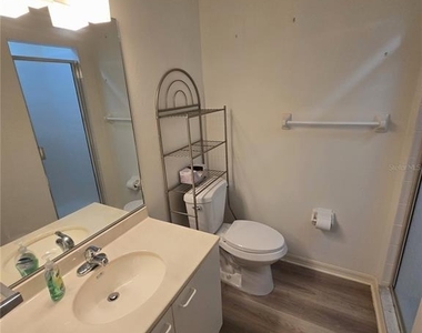 3607 E Bay Drive - Photo Thumbnail 13