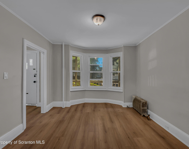 431 Phelps Street - Photo Thumbnail 12