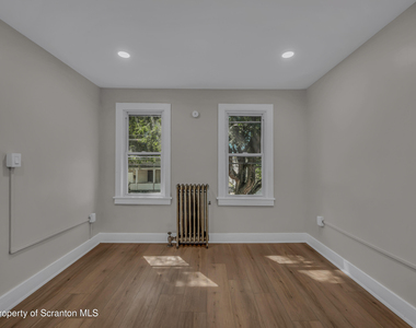 431 Phelps Street - Photo Thumbnail 13
