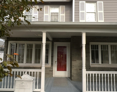 105 Johnson Street - Photo Thumbnail 10
