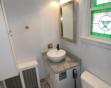 105 Johnson Street - Photo Thumbnail 5