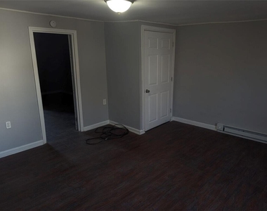 545 Park Place - Photo Thumbnail 13