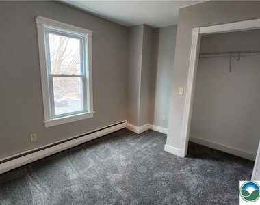 26 E Walnut Street - Photo Thumbnail 14
