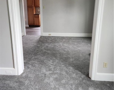 26 E Walnut Street - Photo Thumbnail 8