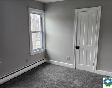 26 E Walnut Street - Photo Thumbnail 17