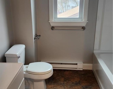 26 E Walnut Street - Photo Thumbnail 11