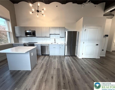 810 Monocacy Street - Photo Thumbnail 1