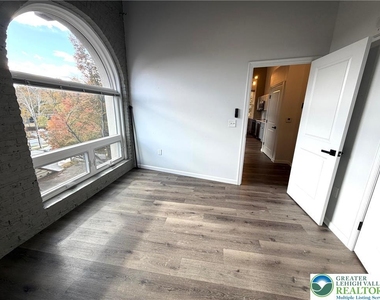 810 Monocacy Street - Photo Thumbnail 7