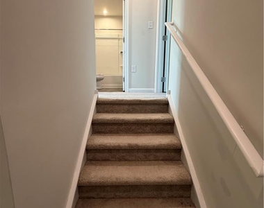 2126 Cross Country Road - Photo Thumbnail 16
