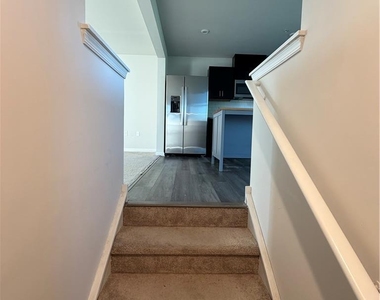 2126 Cross Country Road - Photo Thumbnail 4