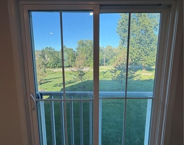 2126 Cross Country Road - Photo Thumbnail 6