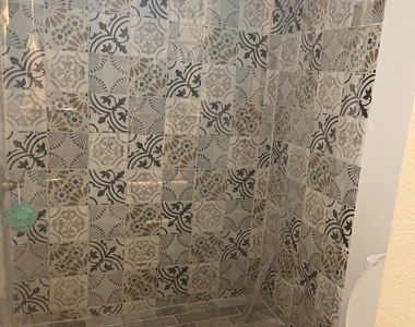 4433 N Stanton Street - Photo Thumbnail 12